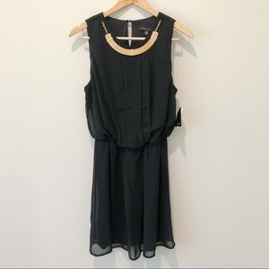 Black Sleeveless Dress